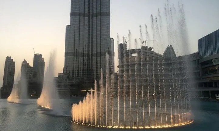 Dubai Fountain Show and Lake Ride Entry Ticket