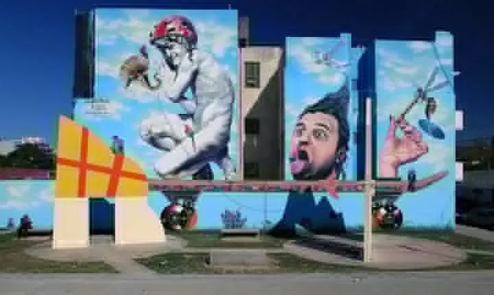 BA Street Art Walking Tour - Small Shared Group