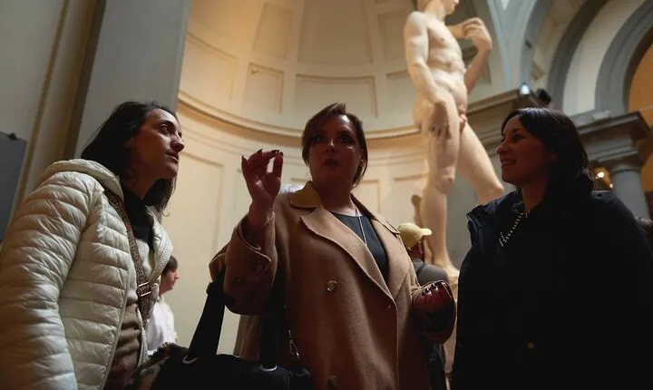 Florence: Accademia Gallery Skip-The-Line Express Private Tour