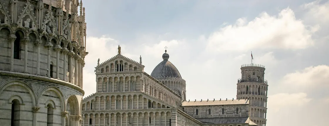 Pisa highlights tour with Leaning Tower entry - from Florence