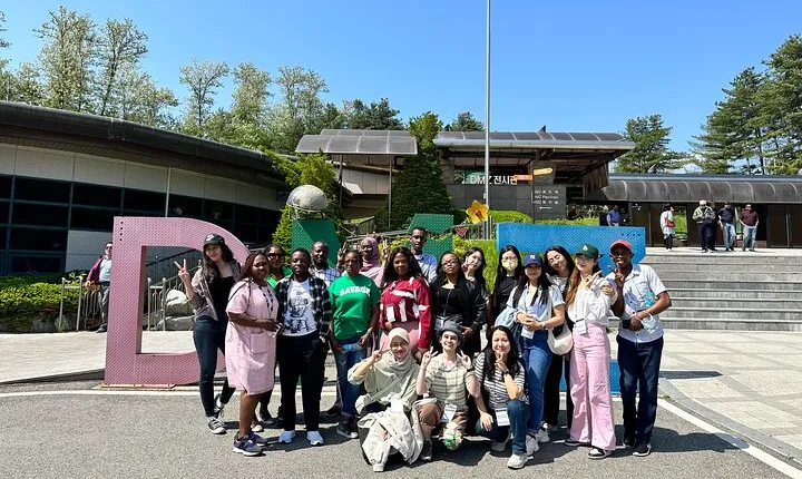 DMZ Private Tour: 3rd Tunnel, Option(Suspension Bridge, Boat)