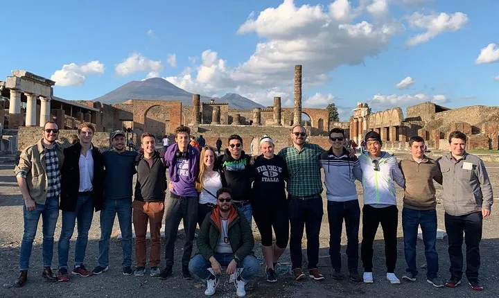 PompeiI Exclusive Tour with your Archaeologist in a Small Group