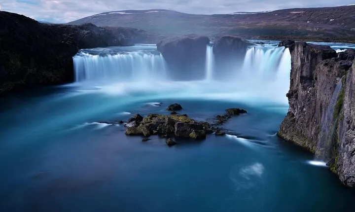 From Akureyri Port: Godafoss Waterfall Tour for Cruise Ships