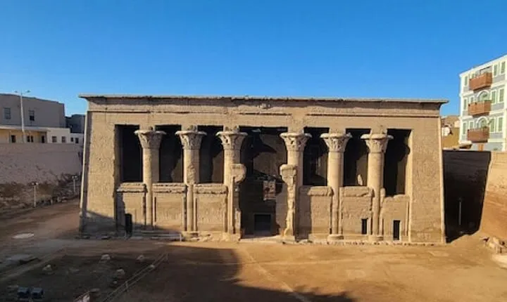 Half Day Tour Luxor to Esna: Khnum Temple and CaravanSerai