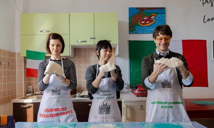 Mamma Mia! Make Your Own Italian Pizza in Milan