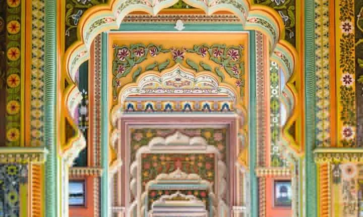 Jaipur Forts & Palaces Tour from Delhi