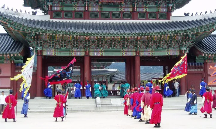 Private Layover Tour from Incheon Airport to Seoul
