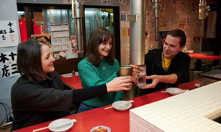 Osaka: Private Hidden Bar Walking Tour in Juso
