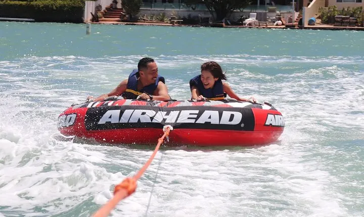 15 Minutes Private Bumper Tube Ride on Koko Marina in Hawaii Kai