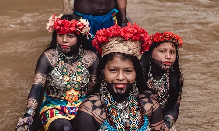 Embera Village Waterfalls and Alajuela Lake with Lunch Included
