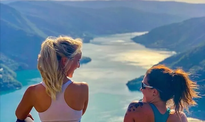 Fjord Hiking - Public tour