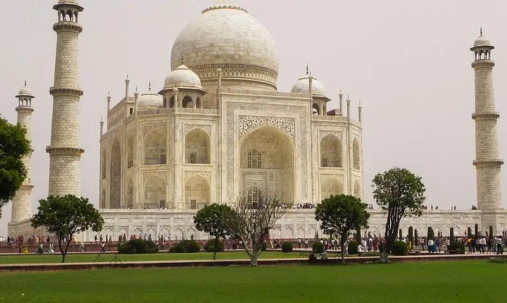 Same Day Taj Tour
