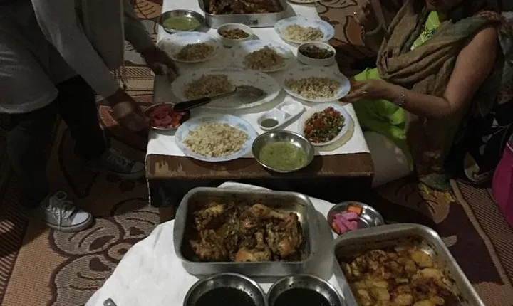 Amazing 1 night Luxor tours,transfers,lunch,Felucca&camel ride from Hurghada