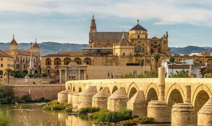 City of Caliphs: A Self-Guided Walking Tour of Córdoba’s History