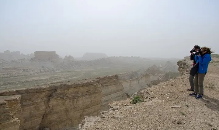 2-Day Private 4WD Tour Muynak, Aral Sea & Usturt Plateau Nukus Uzbekistan