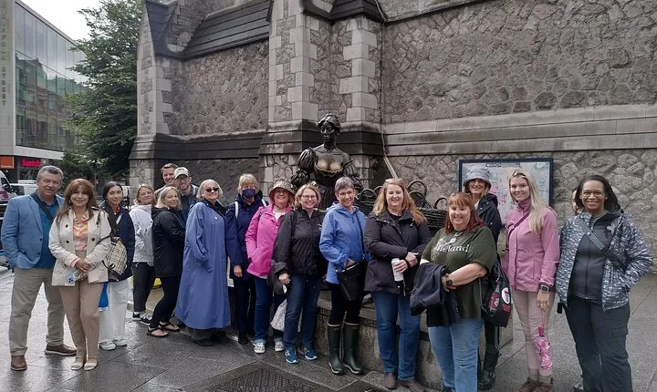 Complete tour of Dublin in Italian