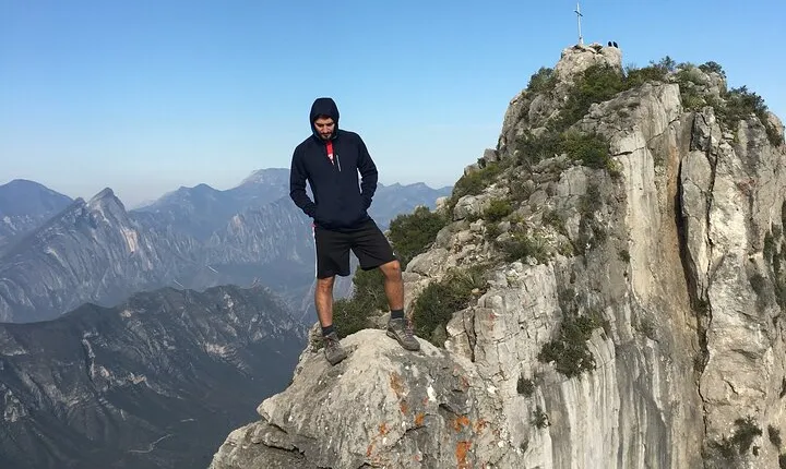 Private Hiking to La M in Chipinque Ecological Park