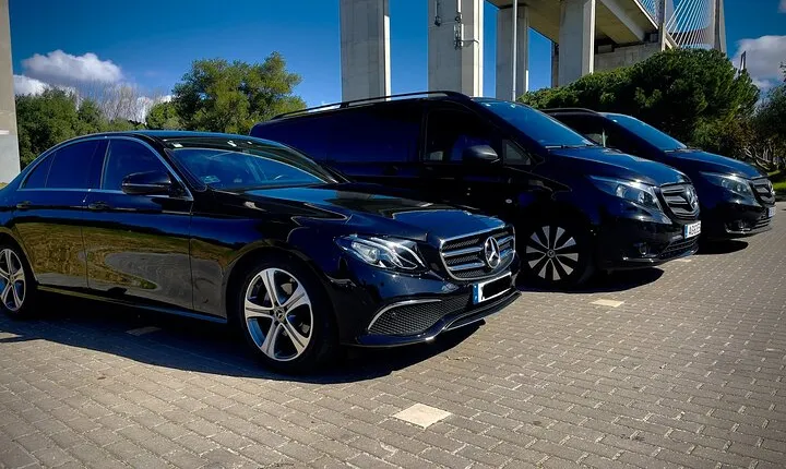 Private Transfer From Lisbon Airport to/from Cascais