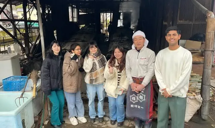 Become a local! A Walking Tour of Beppu’s Arts, Crafts & Onsen