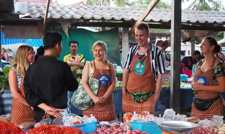 Cooking Class & Market Tour with Thai Master Chef at Sukho Cuisine, Lanta