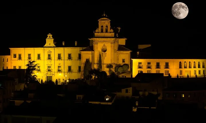 guided night tour