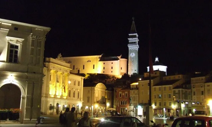 Medieval coast and romantic fish dinner in Piran from Ljubljana at 16:00