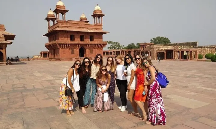 Night Stay with Taj Mahal Sunrise - Lord Shiva Temple