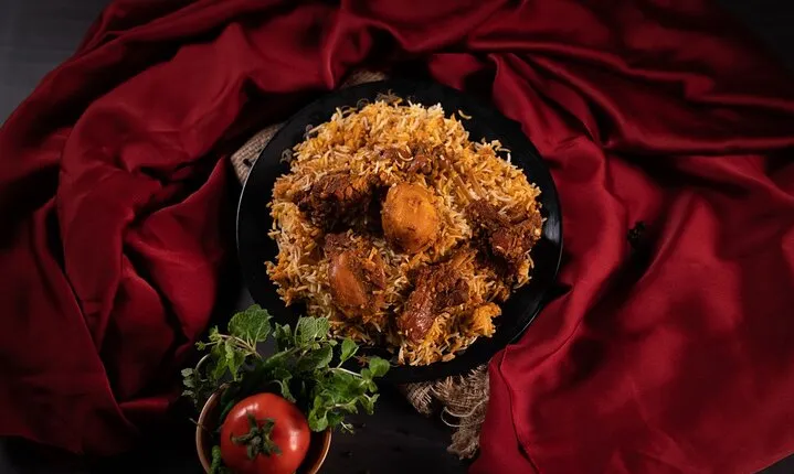 Private Food Tour: Taste the Best Foods of Dhaka