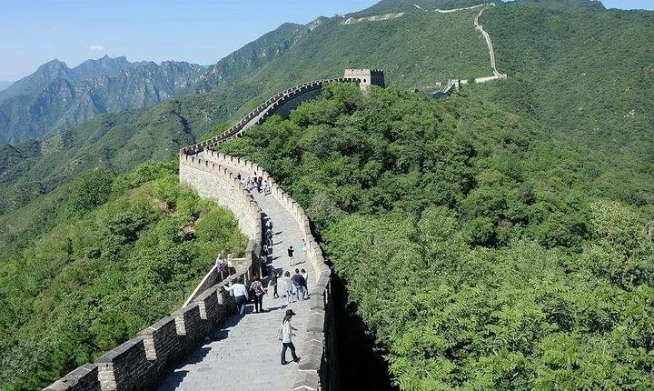 One-Day Private Summer Palace and Mutianyu Great Wall Tour of Beijing