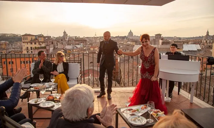 Rooftop Bar Opera Show: The Great Beauty of Rome