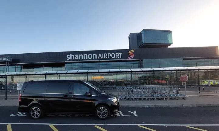 Shannon Airport to Mount Falcon Estate Private Car Service