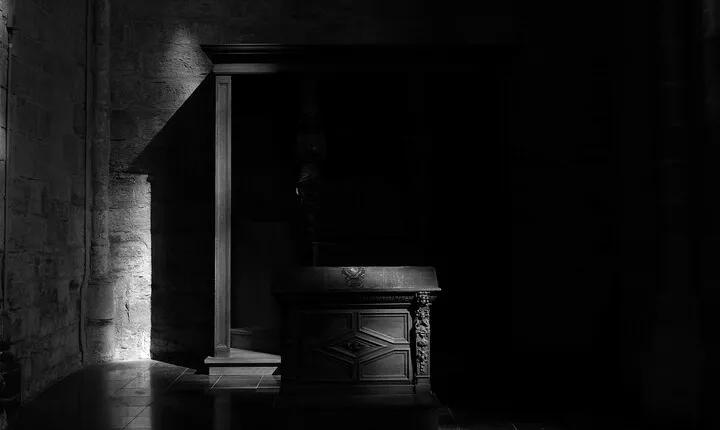 Paris Occult and the History of the Dark Arts Private Tour