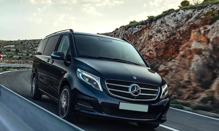 Lucerne City to Zurich City One-Way Private Transfer