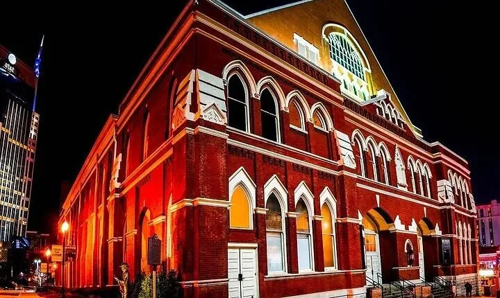 Nashville's Dark Secrets: Murder & True Crime Walking Ghost Tour