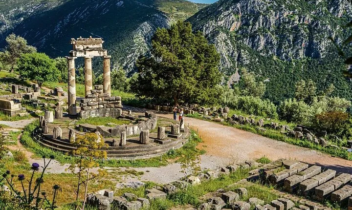 Small Group Tour: 7 Balkan Countries Athens to Dubrovnik / Split