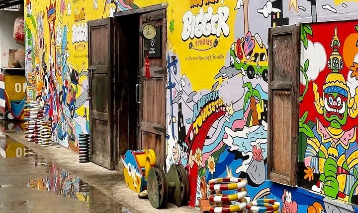 A Self-Guided Tour of Bangkok's Most Picturesque Sights