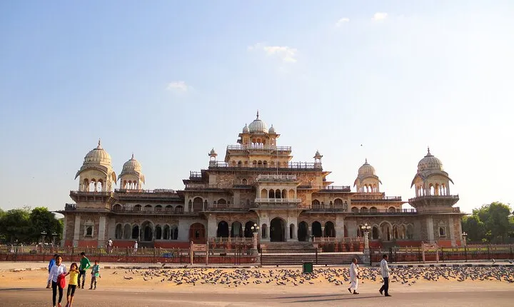 8 - Day Rajasthan Tour with Jaipur, Jodhpur, Jaisalmer & Bikaner