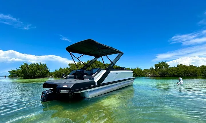 6 Hour Key West Boat Experience — Swim, Sip & Soak Up the Sun!