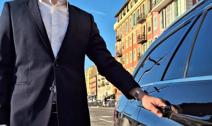 Transfer from Nice Airport to Cannes