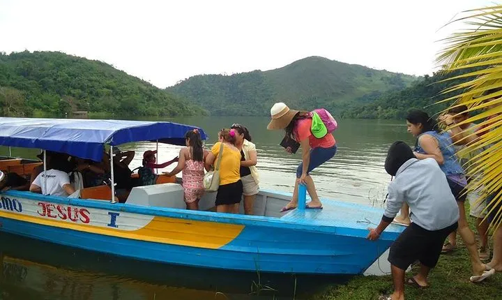 Tours to Laguna Azul Sauce