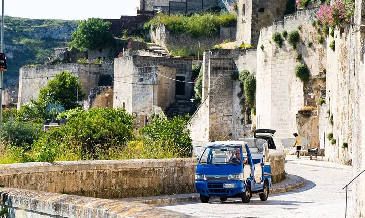 Private Tour in Tuk Tuk Sassi and Parco della Murgia Lungo