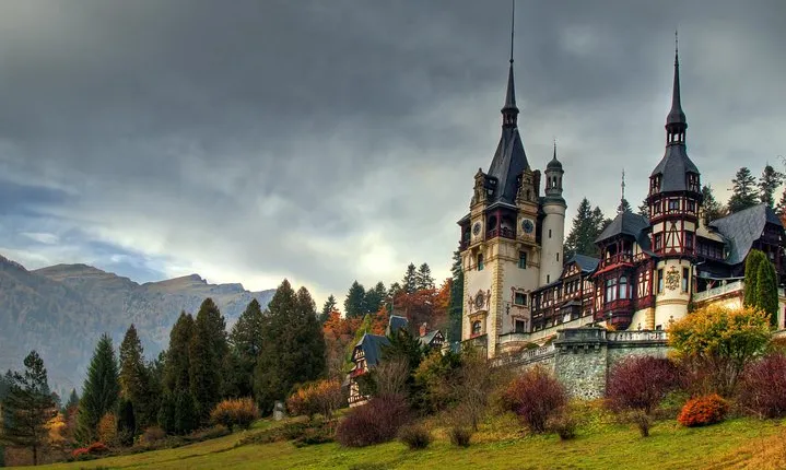 Classic Romania Tour - small group in 8 days: Transylvania and Maramures