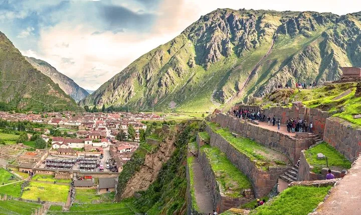 4-Day Tour in Cusco Sacred Valley Machu Picchu