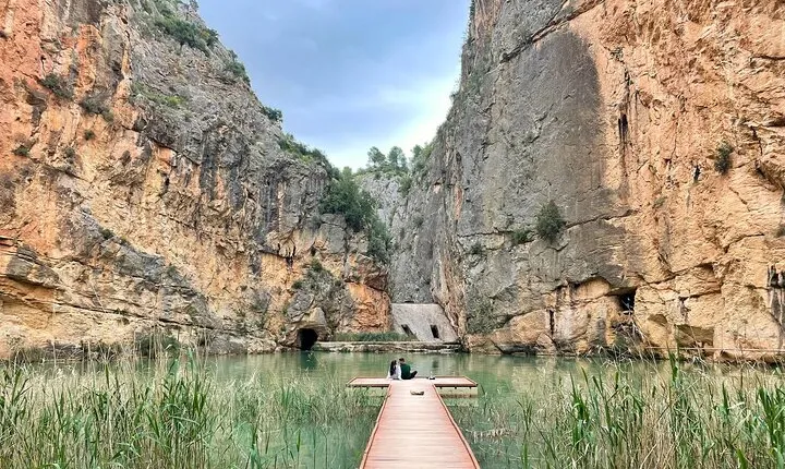  The suspension bridges of Chulilla from Alicante