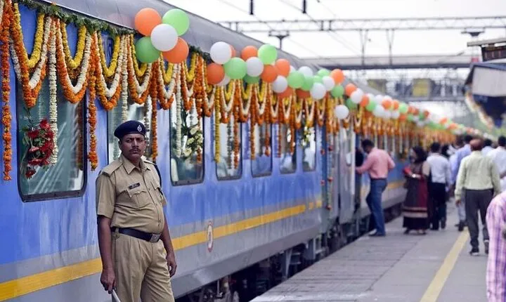  Full day Private tour from Delhi to Agra