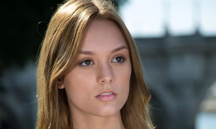 Photoshoot in Paris Centre for solo travellers