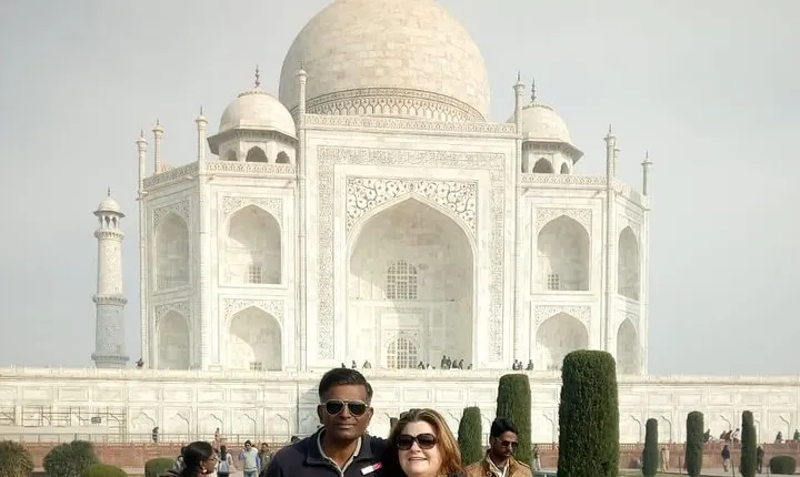 Delhi Agra Day Tour By Gatimaan Express 