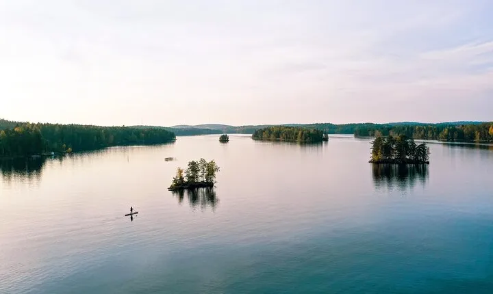 Surfing under Midnight Sun (SUP)
