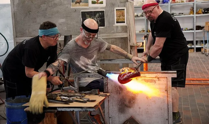 Murano Art: Glass factory tour