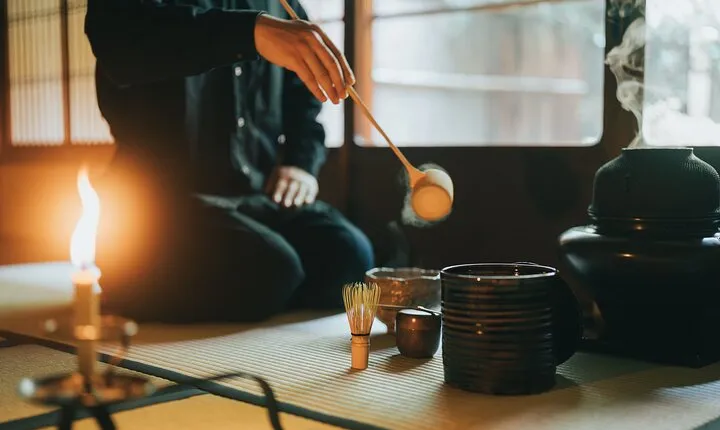 Oboro | Mindful Tea Ceremony in a 100-Year-Old Kyoto Teahouse